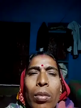 Webkamerová show Raamdevi158