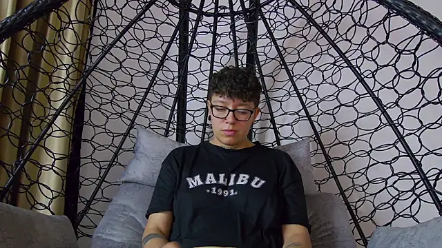 alex_noa Chat XXX live