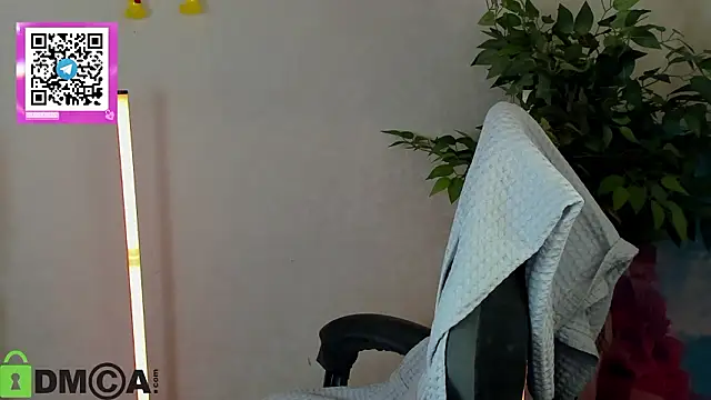 Mia_R0ss: απευθείας συνομιλία ΧΧΧ