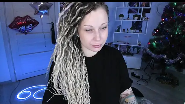 HoneySallyMoore live XXX chat