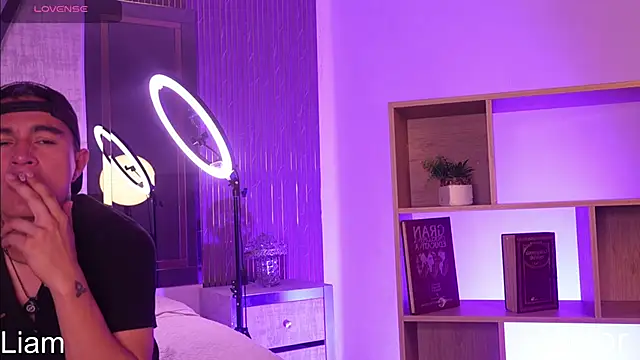 LiamDeep élő XXX-chatje