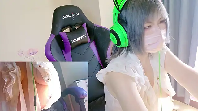 Webkamerová show hazuki_8008