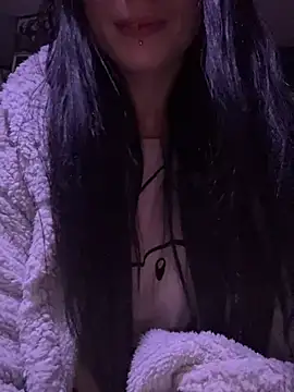 MissMidnightUK Webcamshow