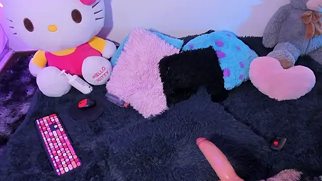 CassieBigass_: онлайн-секс-чат