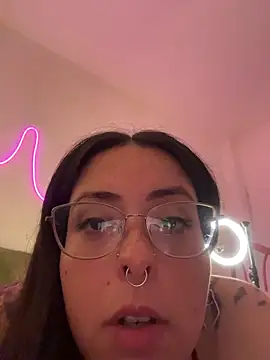 Mizztikaa Live XXX Chat