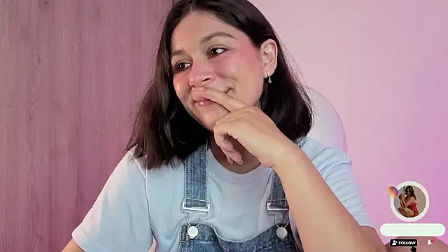 NatySpiice1 Adlı Modelin Canlı XXX Sohbeti