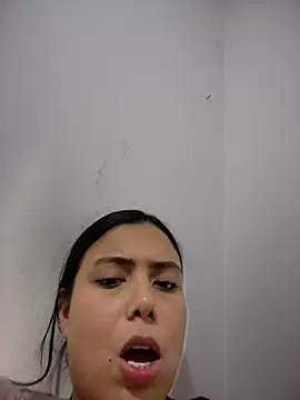 Luxee- Chat XXX live