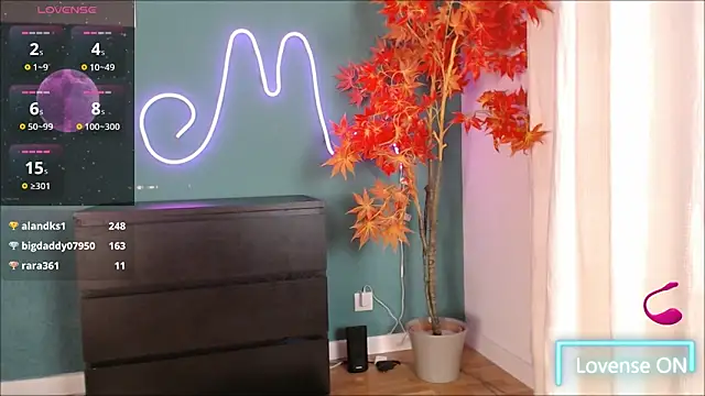 Moon_ShardのライブXXXチャット