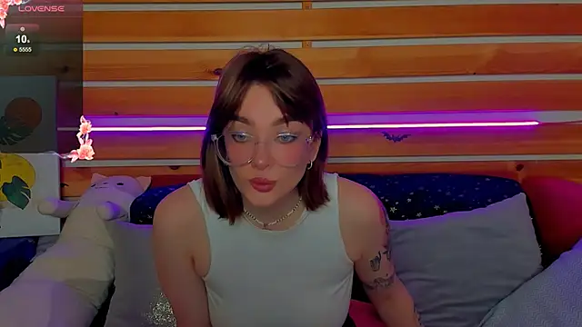 Emily_Tylerr 라이브 XXX 채팅