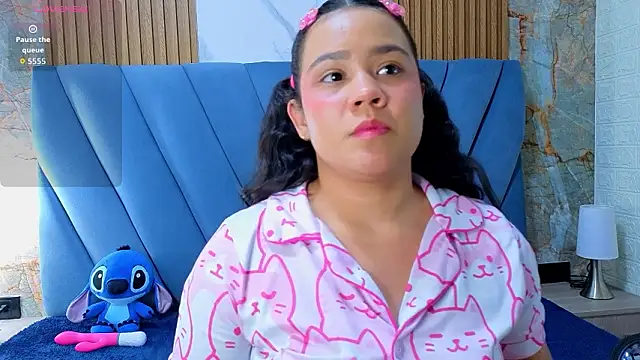 ValeryMorales Adlı Modelin Canlı XXX Sohbeti