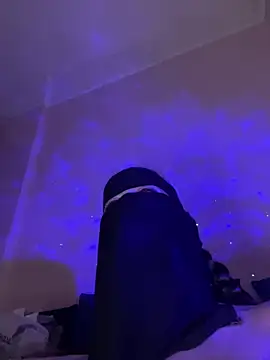 Jumanaa Obrolan Langsung XXX