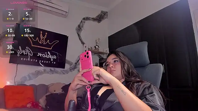 Chat +18 de CelesteBrucee ao vivo