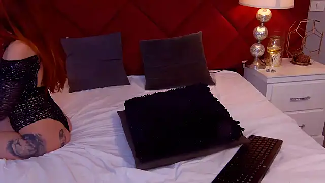 MinnieDrew's Live XXX Chat