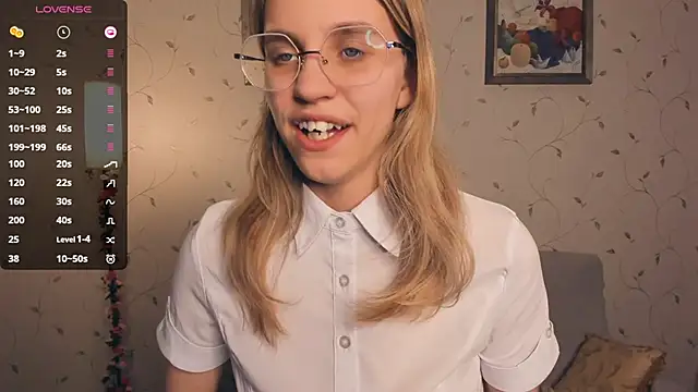 XXX chat uživo modela JoanBaggott