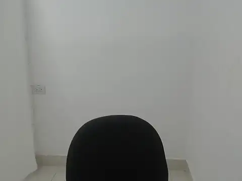 estefania224's Live XXX Chat