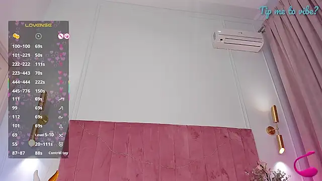 Mayzzie লাইভ XXX চ্যাট