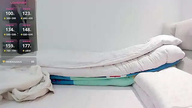 Vivian-6's Webcam Show