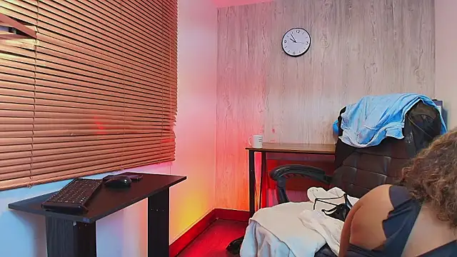 AuroraBrow 라이브 XXX 채팅