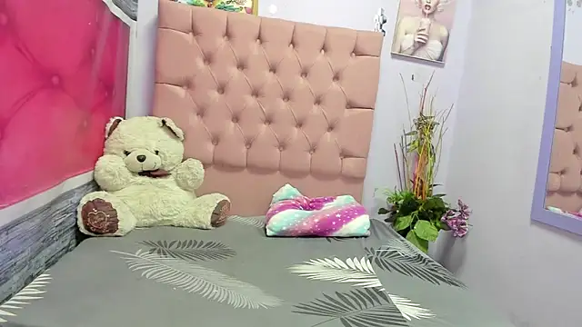 evelin_ks webkamerás műsora