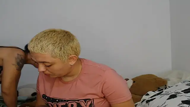 kathy_luisa Adlı Modelin Canlı XXX Sohbeti