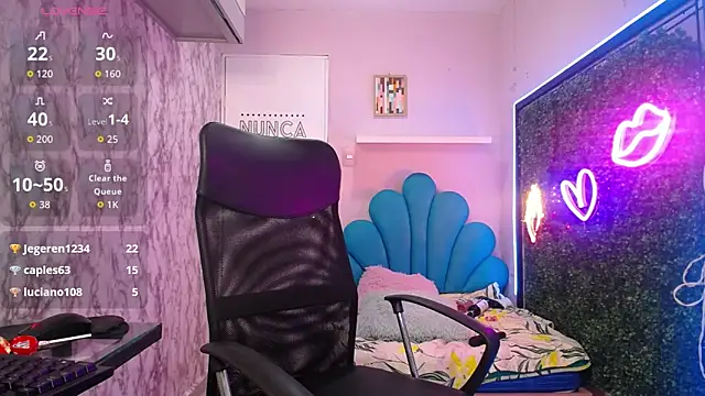 valeria_martinez19's Live XXX Chat