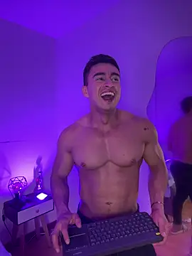 Chris_Clarck Live XXX Chat