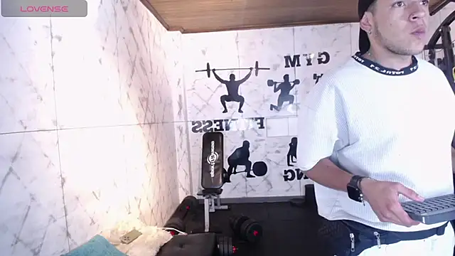 Zackfalcon_ Live XXX Chat