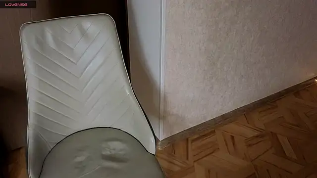 Онлайн чат XXX NoFace_Model