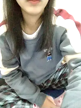 fantar2k66: διαδικτυακό σόου στην κάμερα