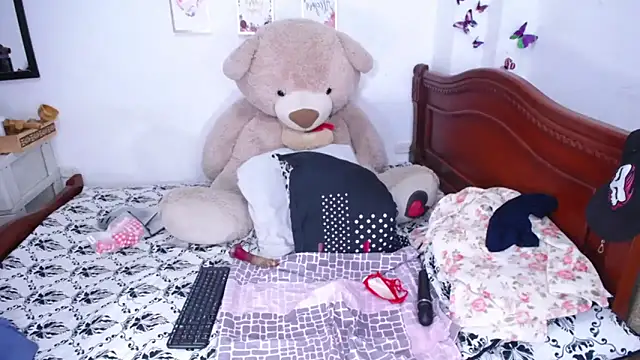 دردشة Lia_Liaa الجنسية المباشرة