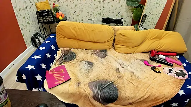 FlirtyMary Webcamshow