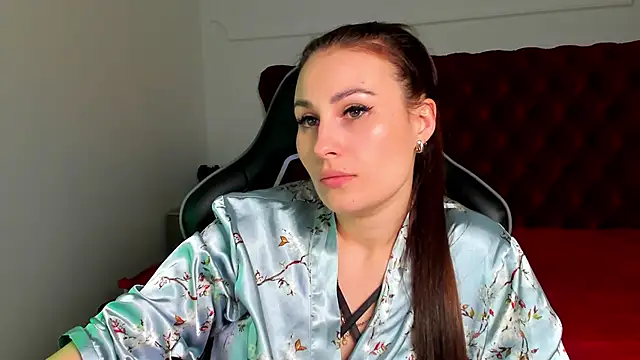 NoraFoxes' Live XXX Chat