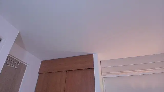 ArianaReynoldss 现场XXX聊天