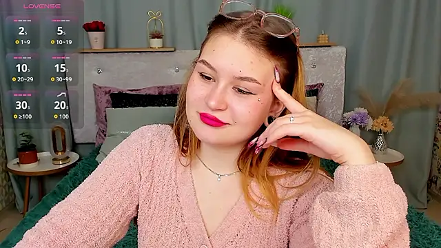 MilanaXHoney Chat XXX live