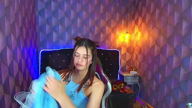 LiaHarryis – Naživo XXX chat