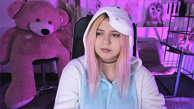 XXX chat uživo modela DiaAngell