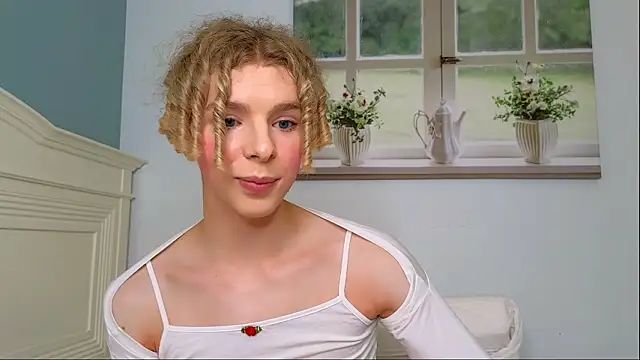 Kudi_Minnt Webcam-Show