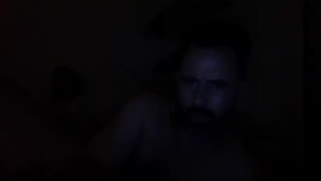 whatYwantMorrre élő XXX-chatje