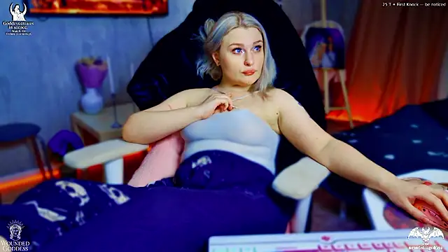 Wounded_Goddess_ webcam show