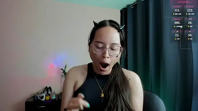 عرض كام shantalc3rezo