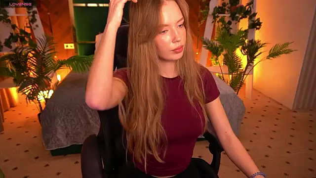 MollyyMayy's Webcam Show