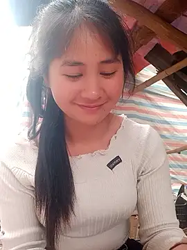 Him_MountainGirl's Live XXX Chat