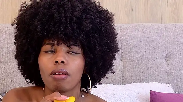 Chatroom XXX en direct de BeckySalas