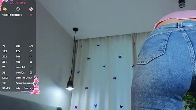 SirenaOstrem's Live XXX Chat