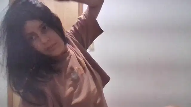 Thaila-Aurora Live XXX-chat