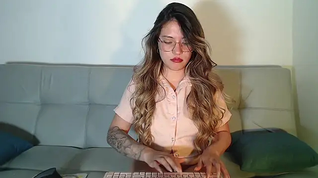 hanna__jones7 élő XXX-chatje