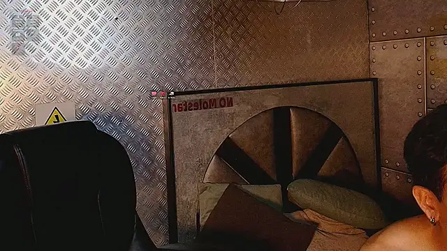 Онлайн чат XXX TheKing_39_