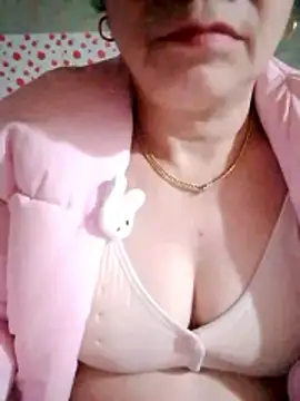 small-house123's Live XXX Chat