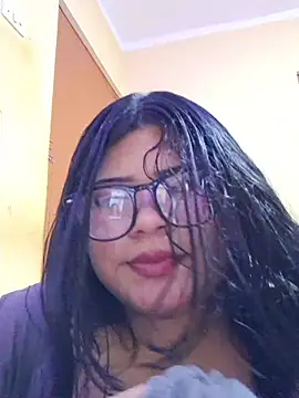 Cannella_0: онлайн-секс-чат