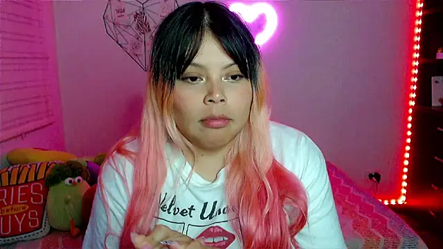 Chatroom XXX en direct de EllieMoonX